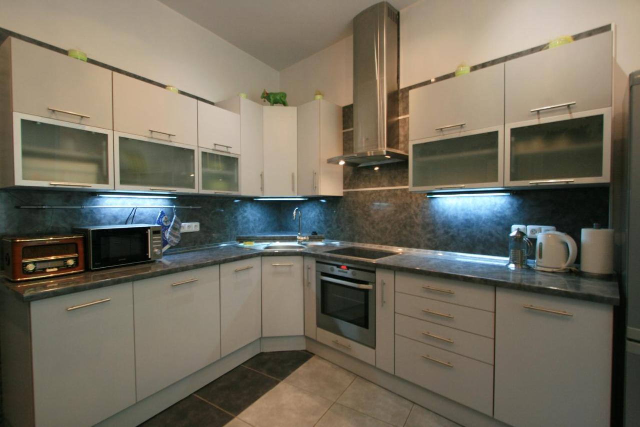 No 21 - I P Pavlova 34 Appartement *