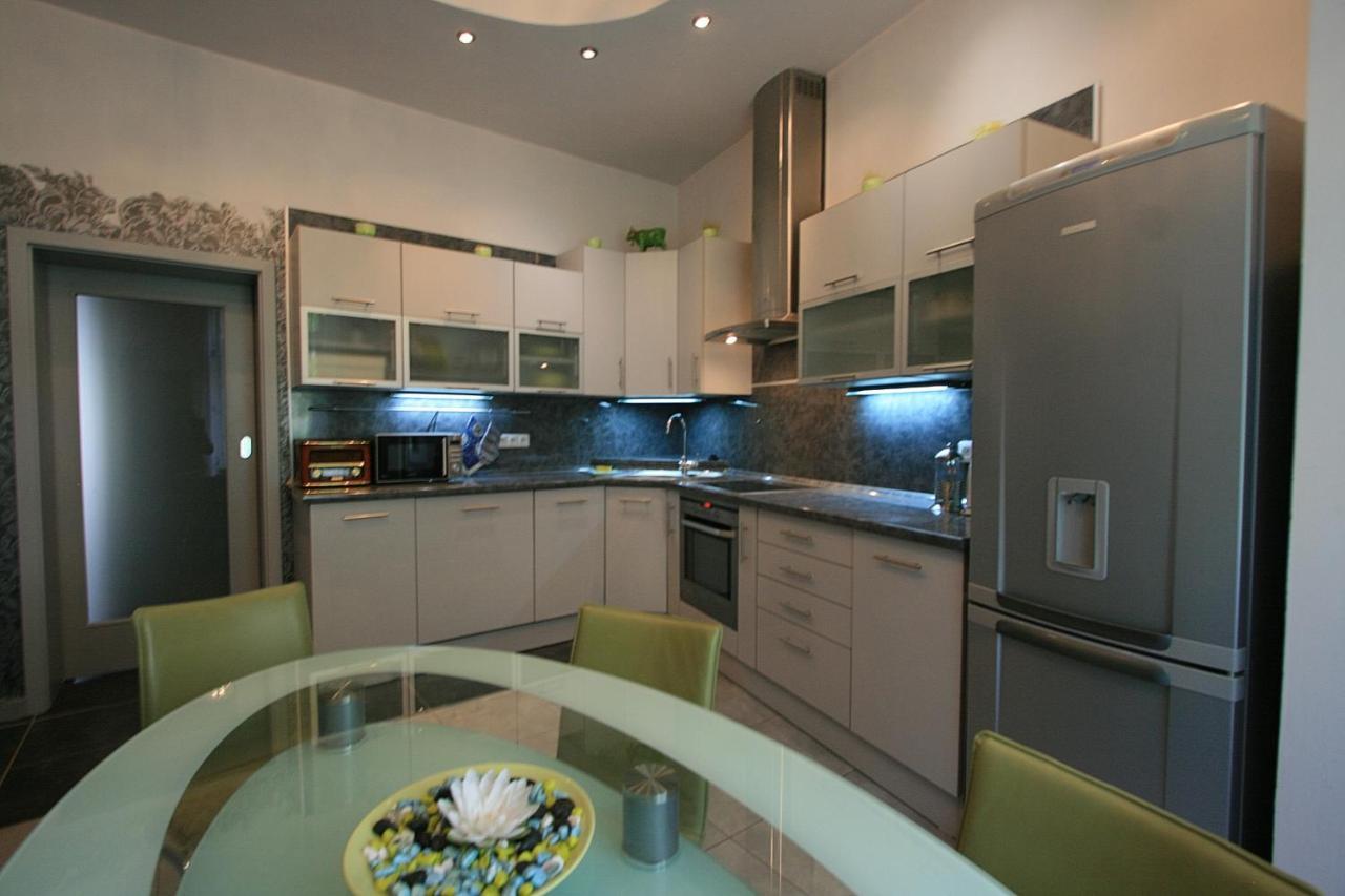 Apartamento No 21 - I P Pavlova 34 *
